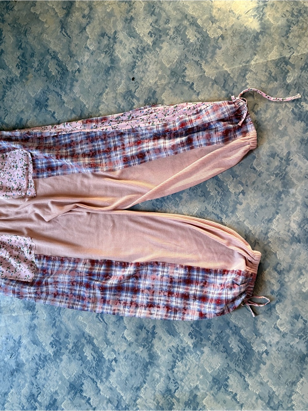 POL Women's Pink Patchwork Jogger Pants - Picture 2 of 3